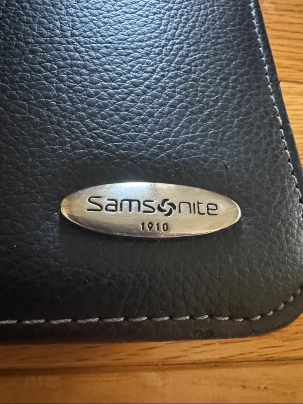Samsonite Black Bi-Fold Writing Pad Trio